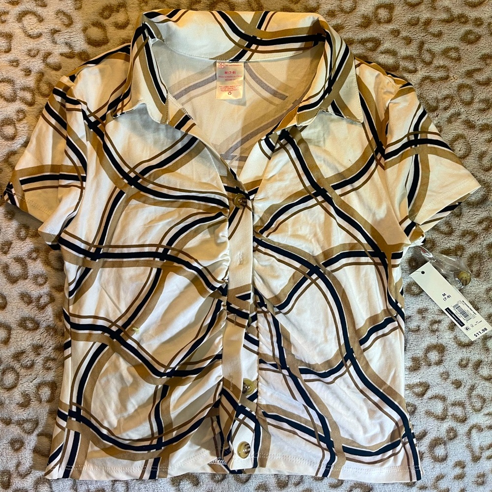 No Boundaries Cropped Button Down Top